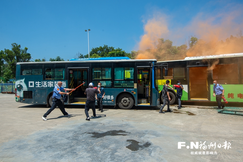 公交集团安全生产专题，筑牢安全防线，护航城市出行安全！