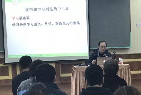 青春期家长必看，专家解读成长关键期的家庭教育专题讲座