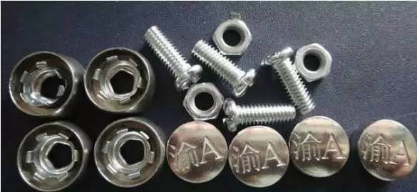 结构护栏螺栓安装规范：护栏螺丝安装 