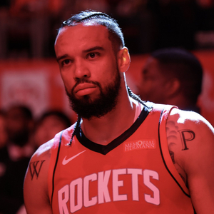 伊森伤病不断：伊森挂了 