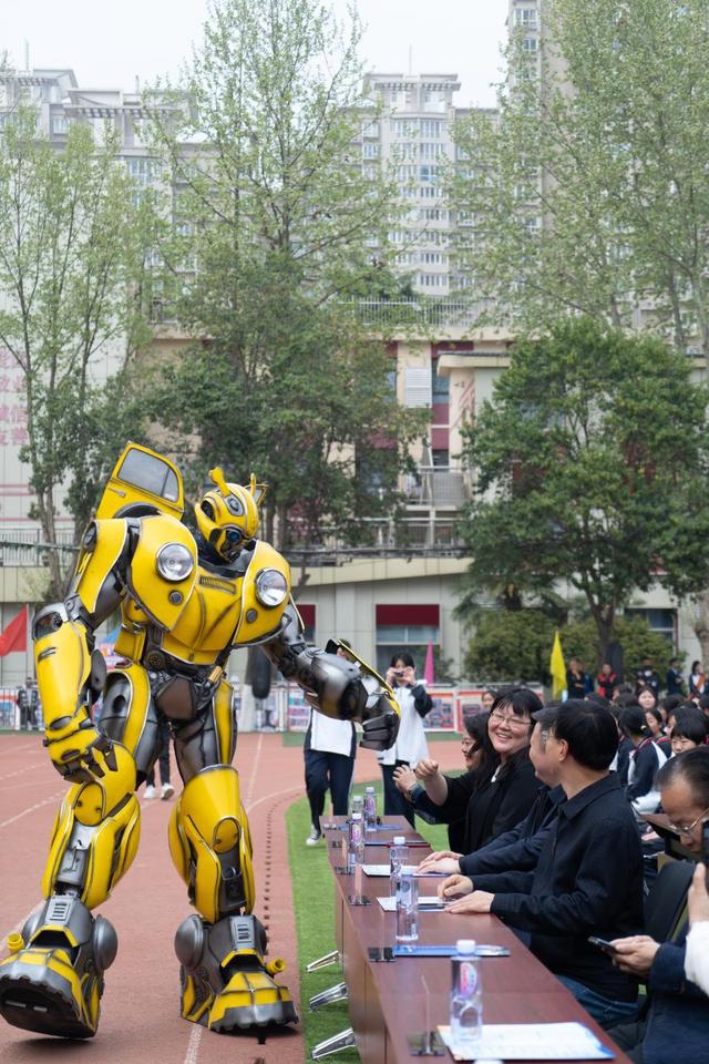 科技新动态宣传图片，揭秘未来科技的无限潜能