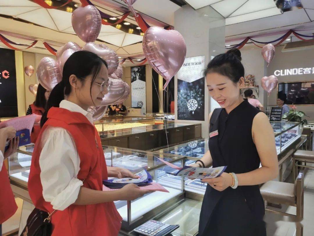 罗平地区发展动态，曲靖新闻头条揭秘最新进展