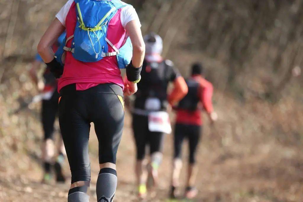 突发双手乌黑：双手乌黑是怎么回事 