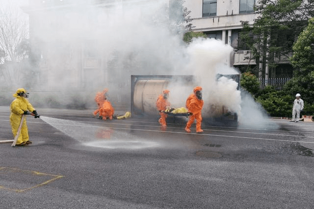 危化品突发性泄漏事故：危险化学品泄漏事故专项应急预案 
