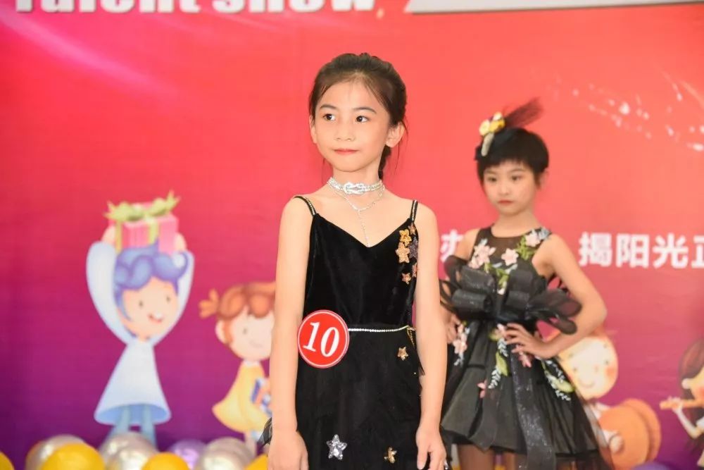 学生才艺璀璨闪耀，前十名排名精彩盘点