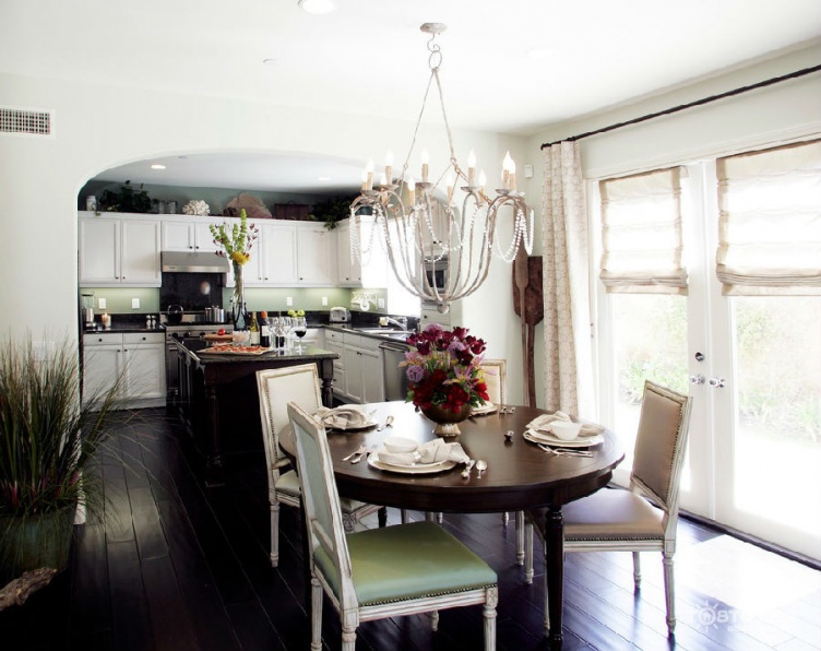 客厅行为规范，打造和谐家庭的关键要素