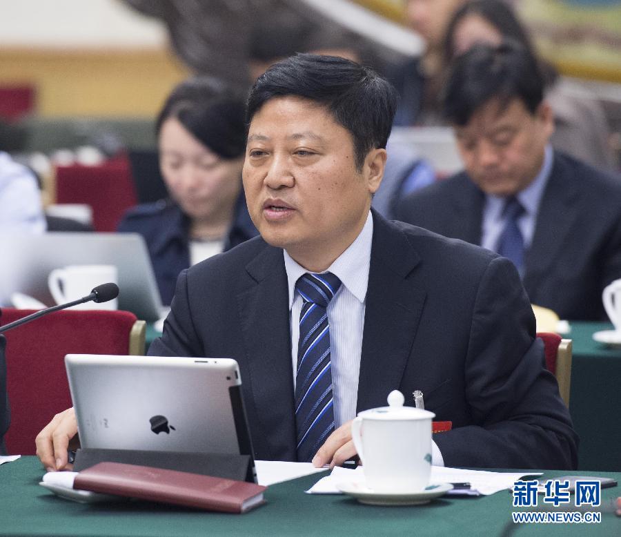 钢铁侠最新动态揭秘，今日热议热议话题！