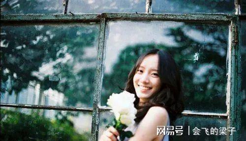 不断提升的女友：一个女人要不断提升自己 