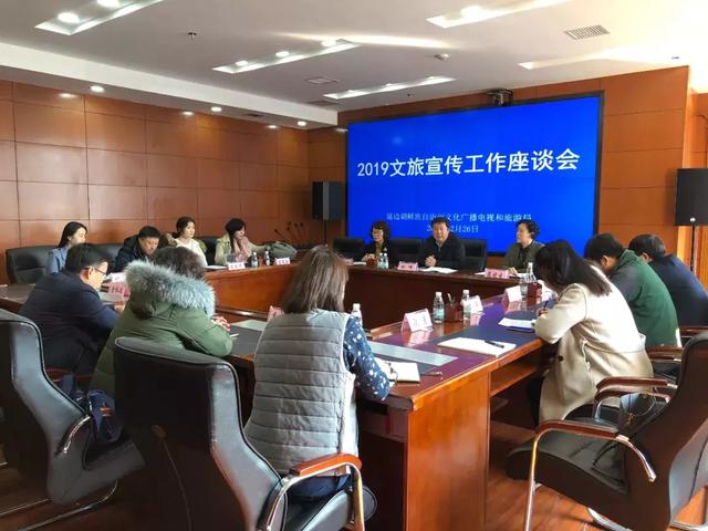 独家签约揭秘历史领域，深度挖掘呈现独特视角