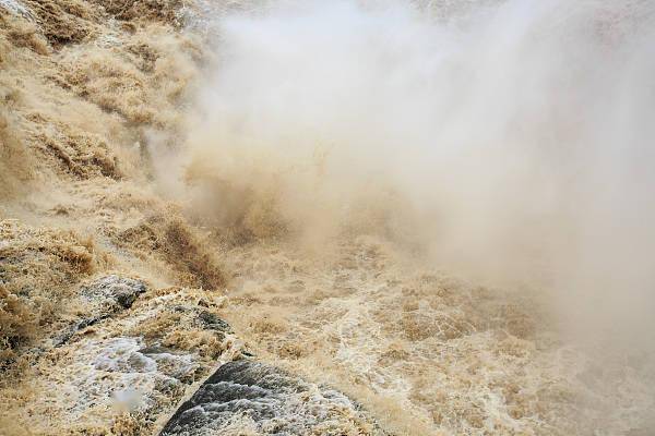洪涝背后的真相与挑战，深度剖析水患问题