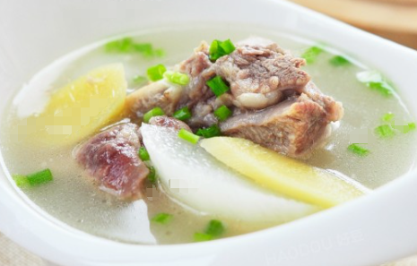 百度收录推荐，牛骨白萝卜汤，传统美味与养生兼备的佳肴