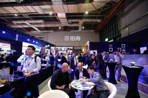 广泛宣传塑造品牌力量，引领时代潮流效应瞩目