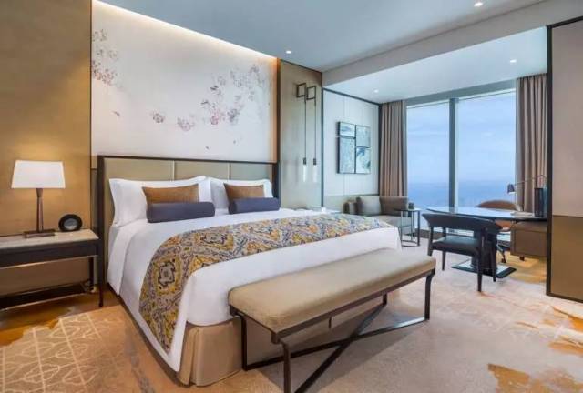 美的酒店排名前十，奢华与舒适完美融合，体验极致之旅！