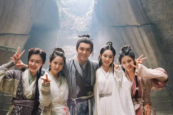 倚天情缘，独家称号背后的魅力与传奇故事