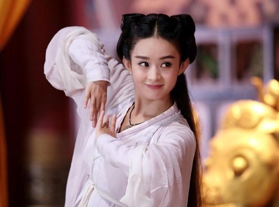 吴谨言香港之行，演技与魅力的完美展现