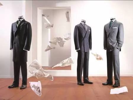 独家高端定制中长款西装，风尚与精工细作的完美融合