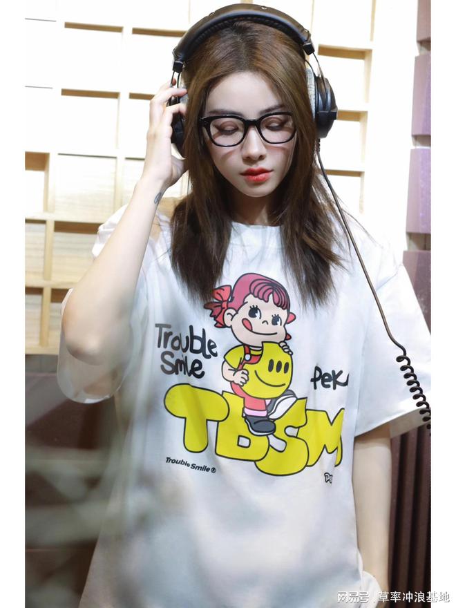 他泰CP最新动态，热情持续燃烧，粉丝狂热期待！