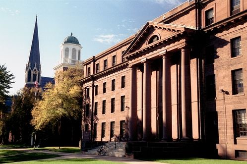 卫斯理女校QS全球排名显赫，顶尖学府地位与魅力大揭秘