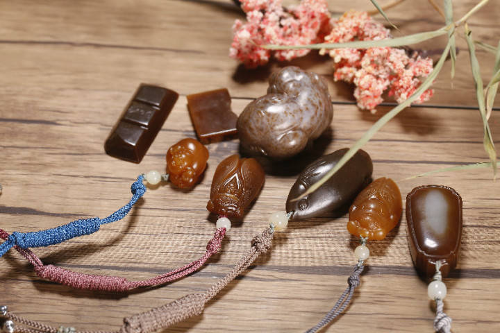 黄翡魅力揭秘，探寻百度收录下的独特魅力