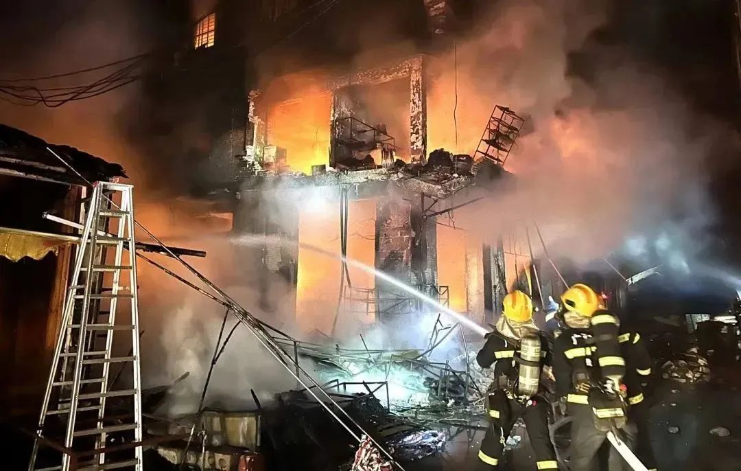 重庆南川突发山火原因深度解析