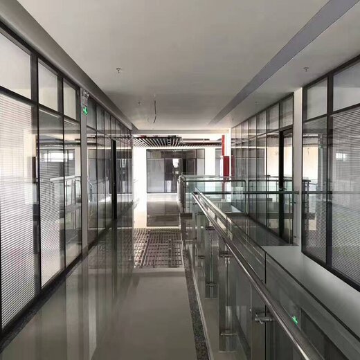 商务写字楼隔墙安装规范全解析，打造安全舒适办公环境