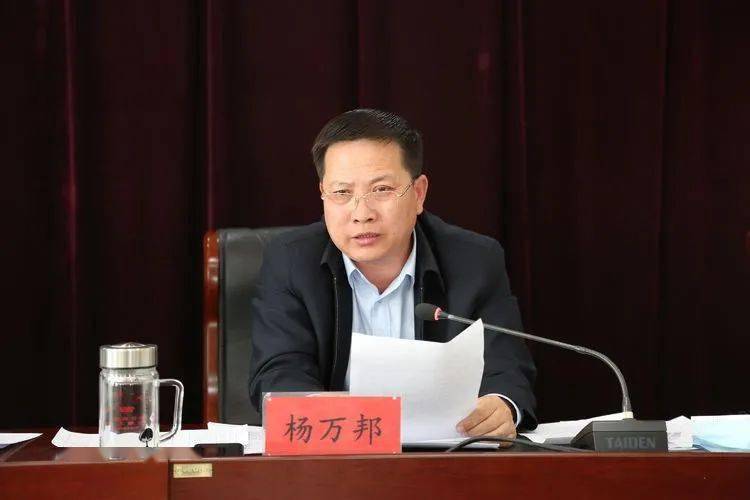 揭秘，工作与垃圾产生背后的秘密联系