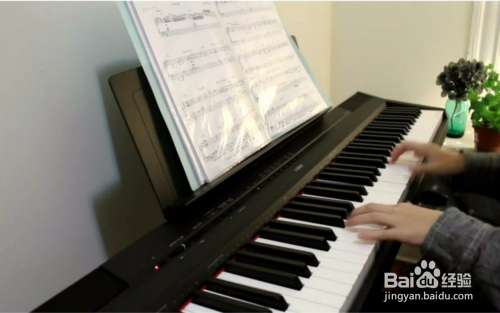 高效钢琴课，解锁技巧与艺术之门，掌握钢琴精髓的秘诀！