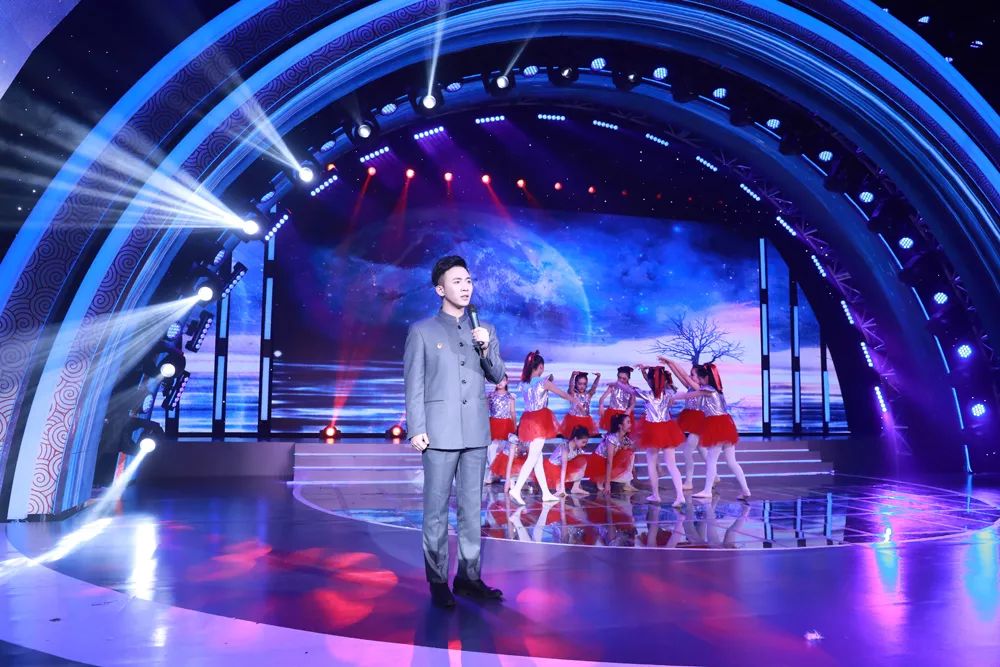 创业新星头条亮相，追梦扬帆，启程未来！